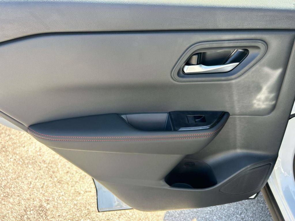 New 2026 Nissan Rogue SV AWD/4WD image 21