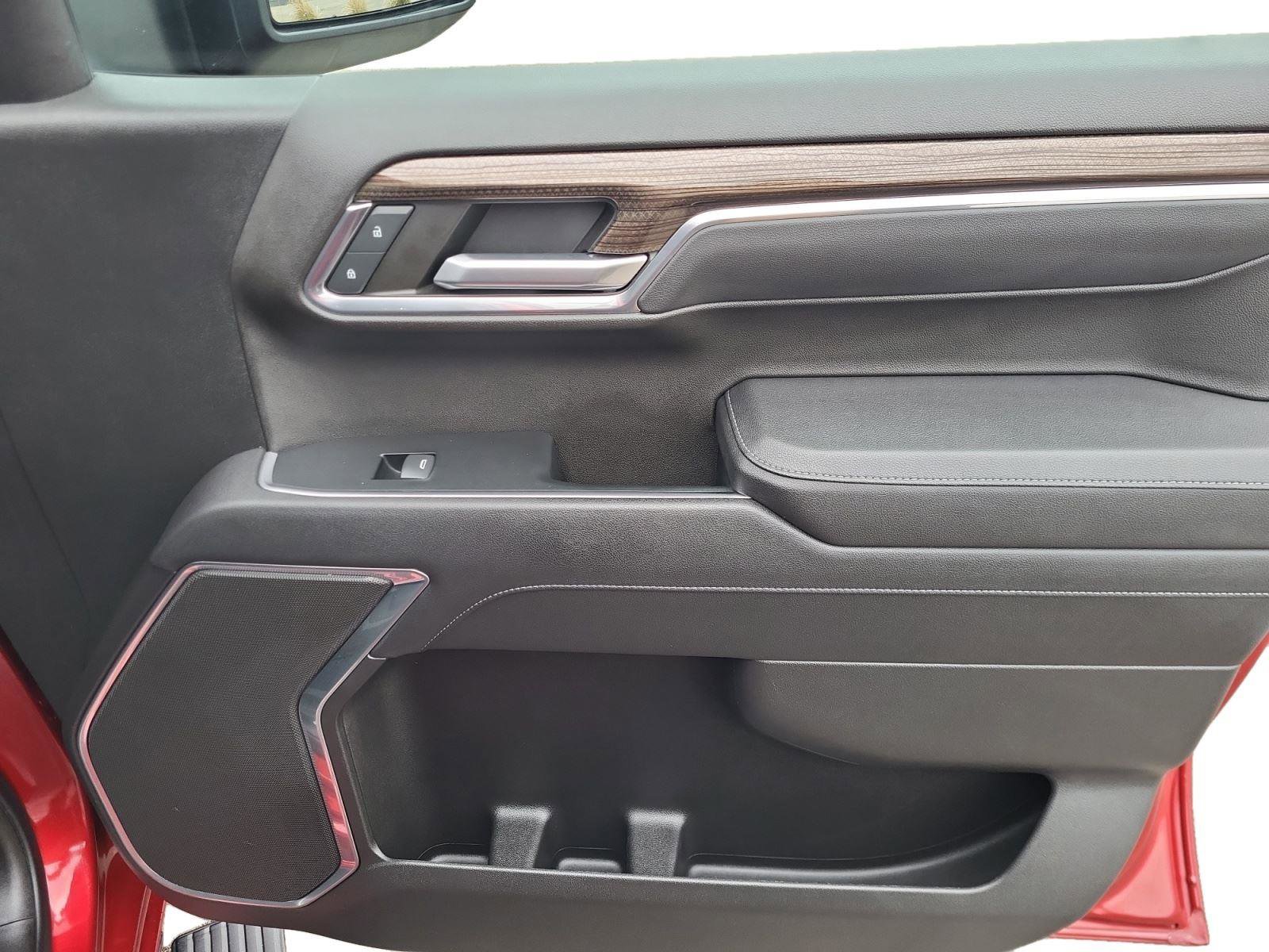 Used 2023 Chevrolet Silverado 1500 RST w/ Max Trailering Package image 24