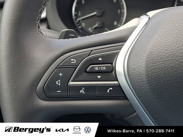 Used 2023 INFINITI QX55 Essential image 24