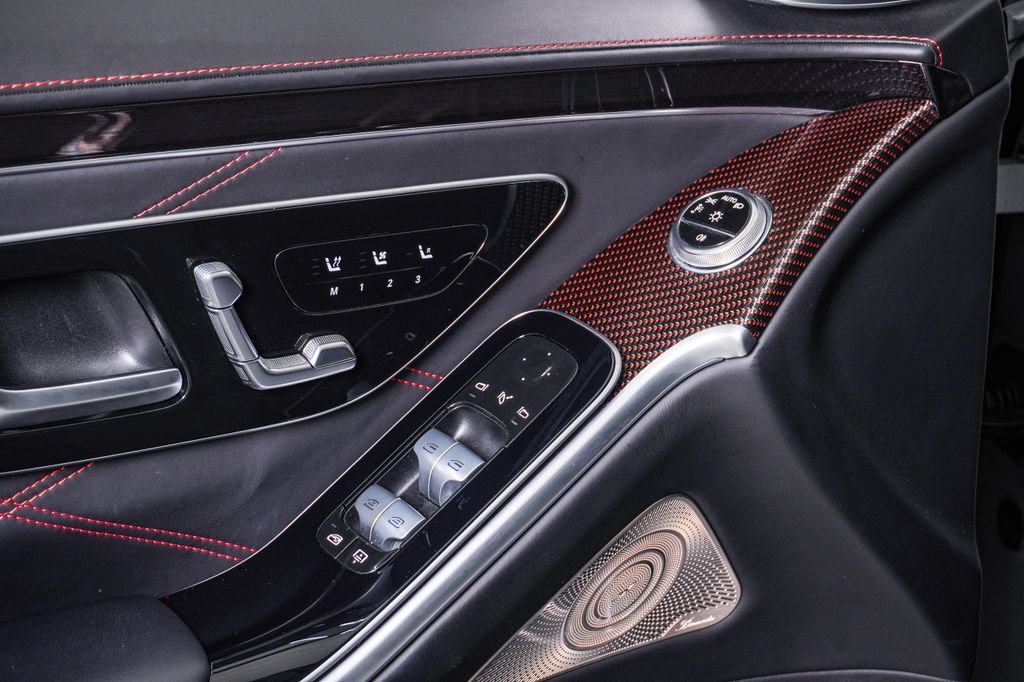 Used 2024 Mercedes-Benz S 63 AMG S image 41