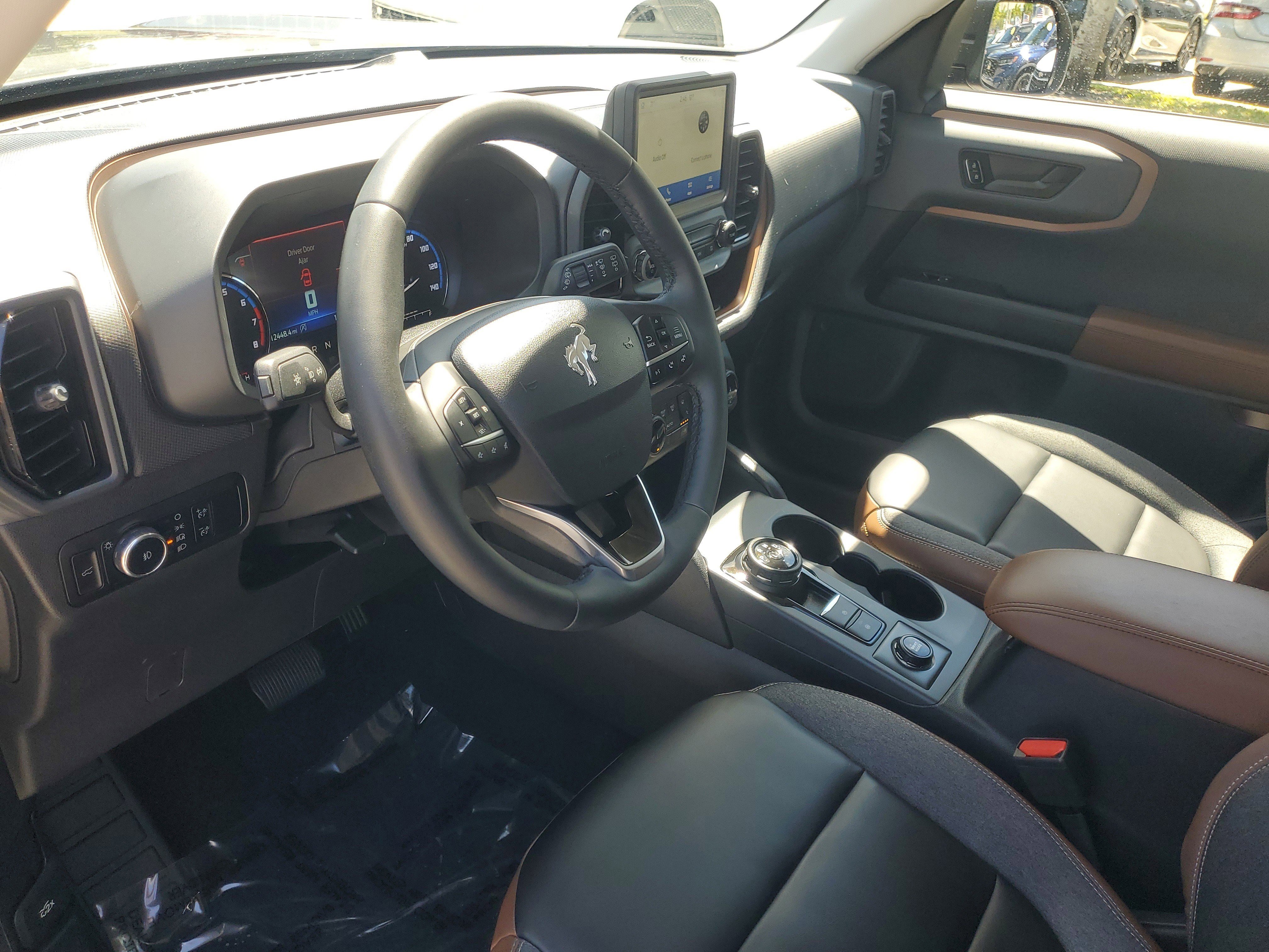 Used 2024 Ford Bronco Sport Outer Banks AWD/4WD image 16