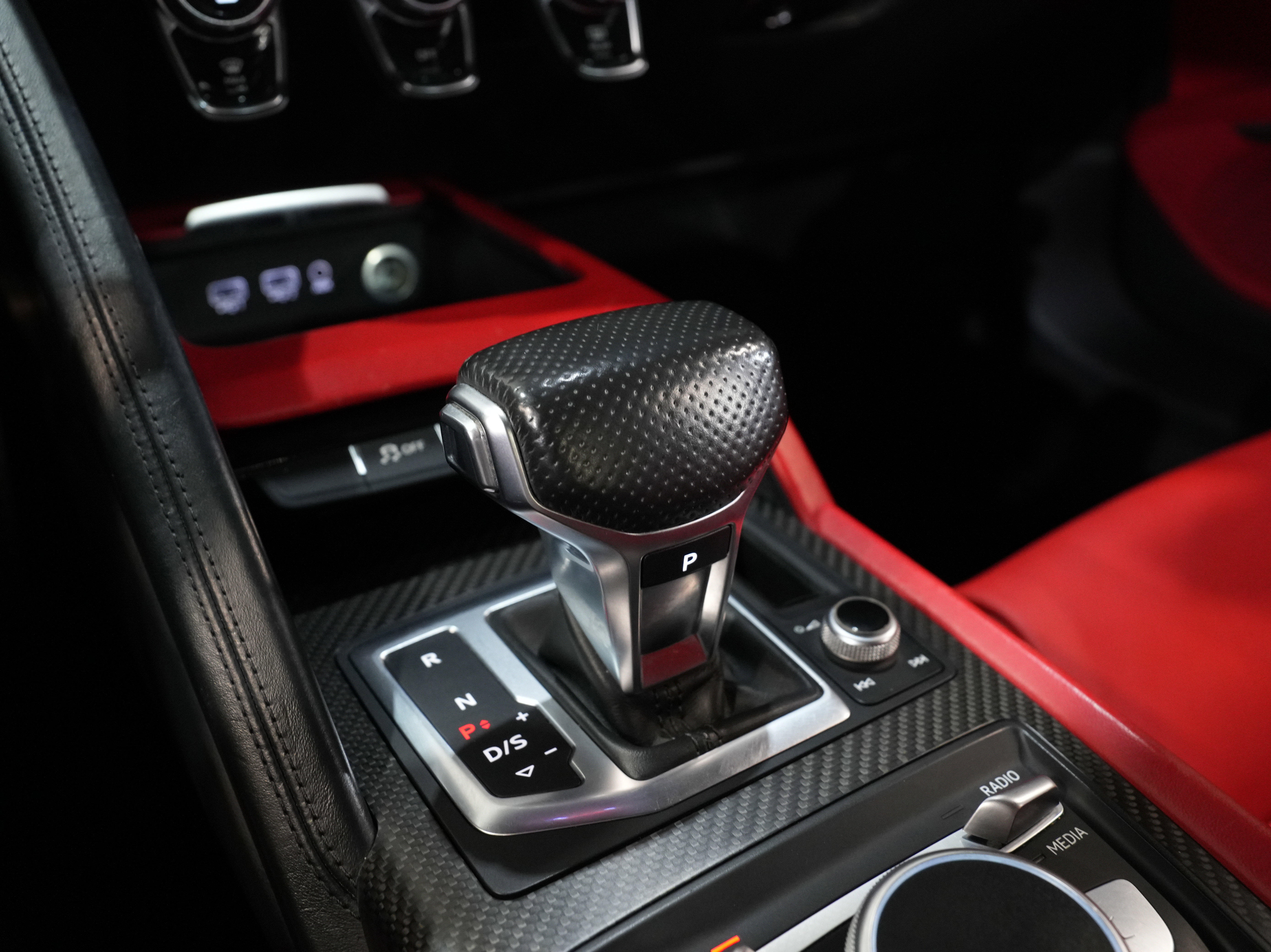 Used 2017 Audi R8 V10 plus image 40