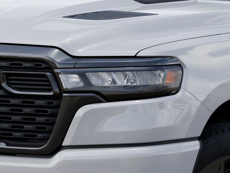 New 2026 RAM 1500 Express AWD/4WD image 16
