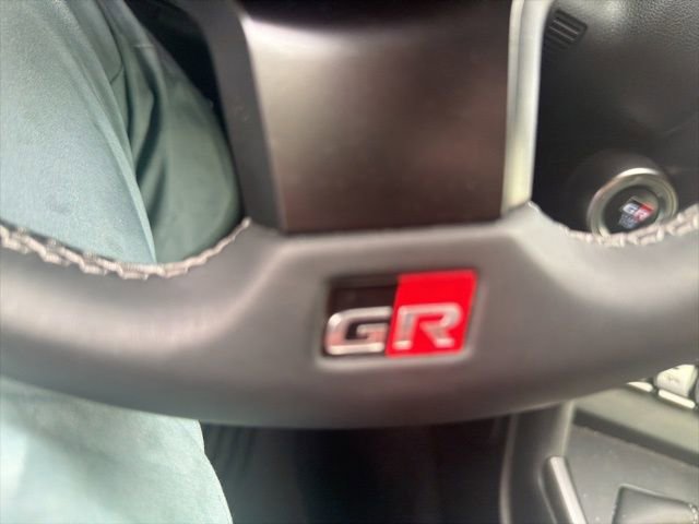 Used 2025 Toyota GR86 Premium w/ Performance Package RWD image 14