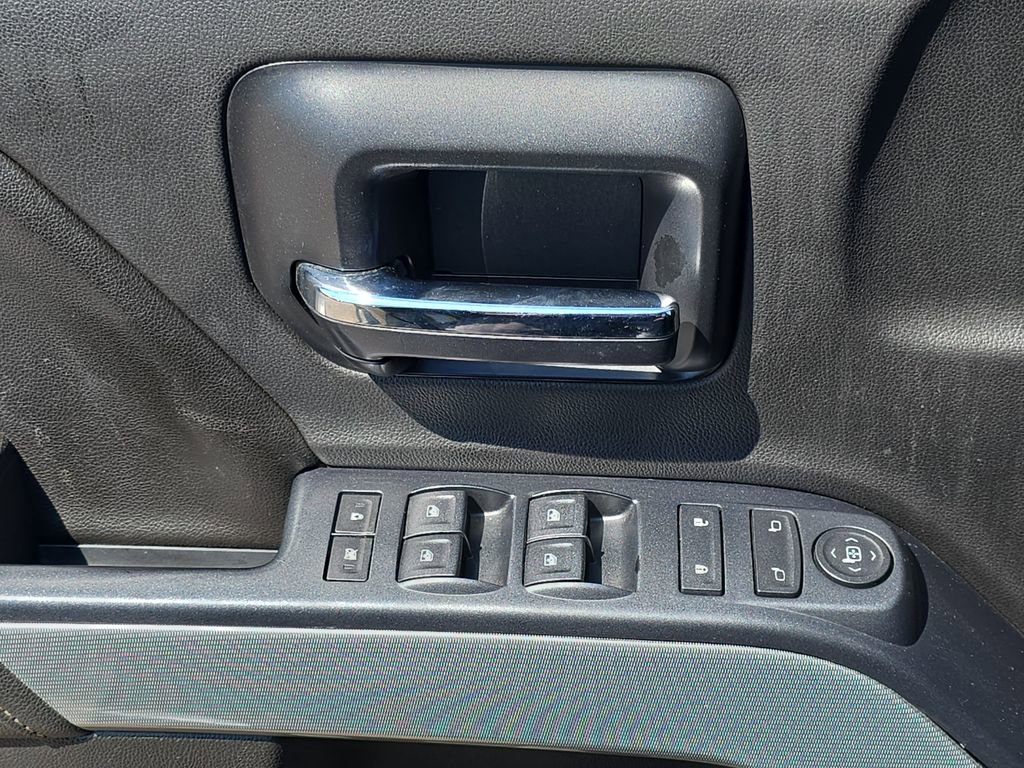 Used 2015 Chevrolet Silverado 2500 LT w/ LT Convenience Package image 28