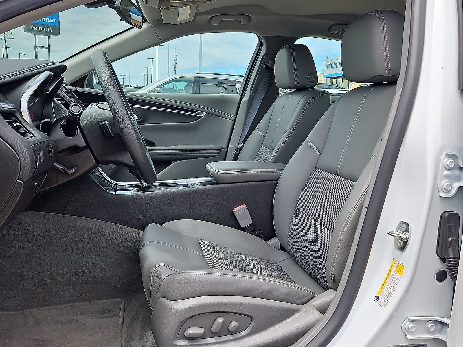 Certified 2019 Chevrolet Impala LS FWD image 24