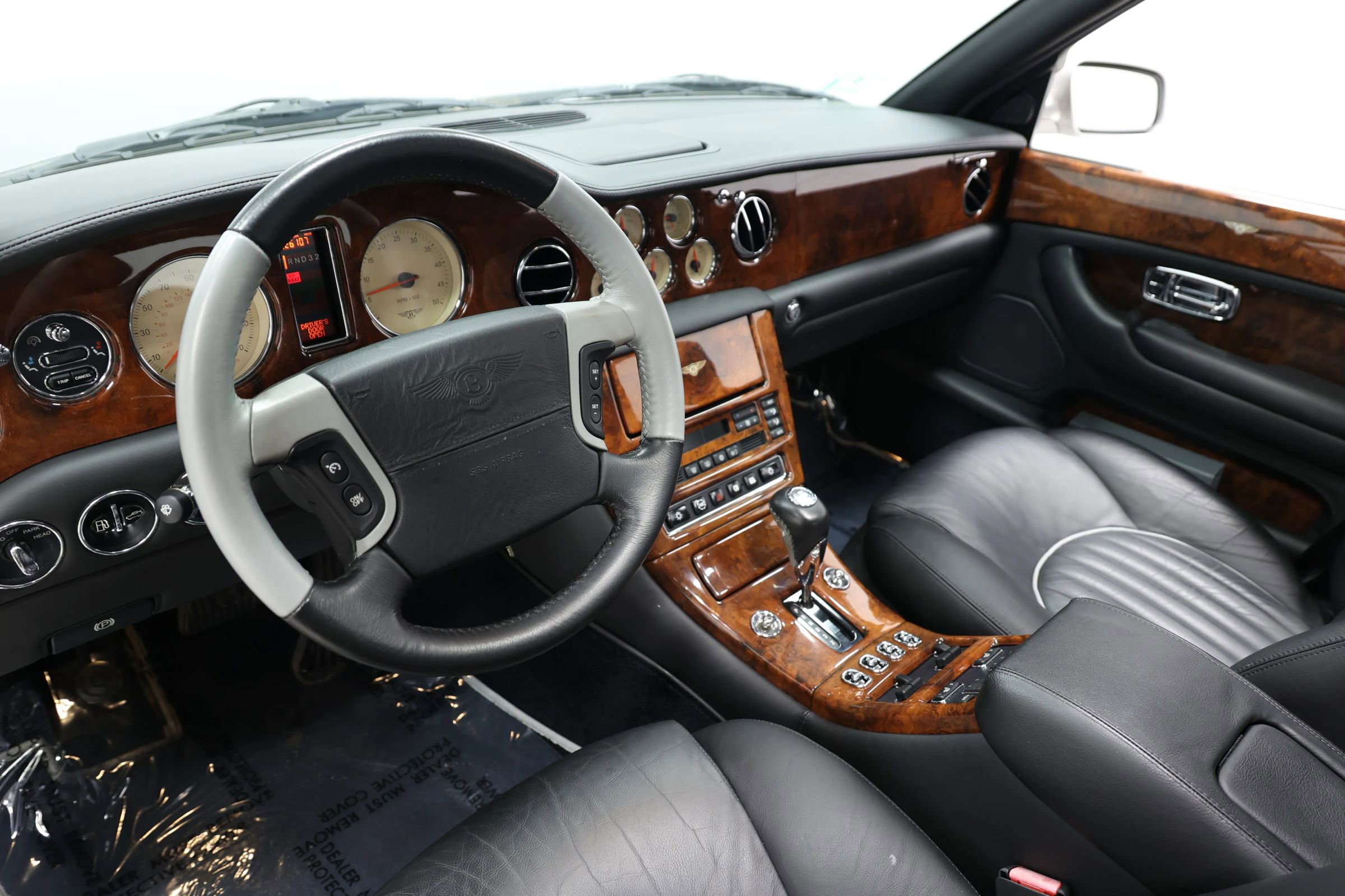 Used 2001 Bentley Arnage Red Label image 2