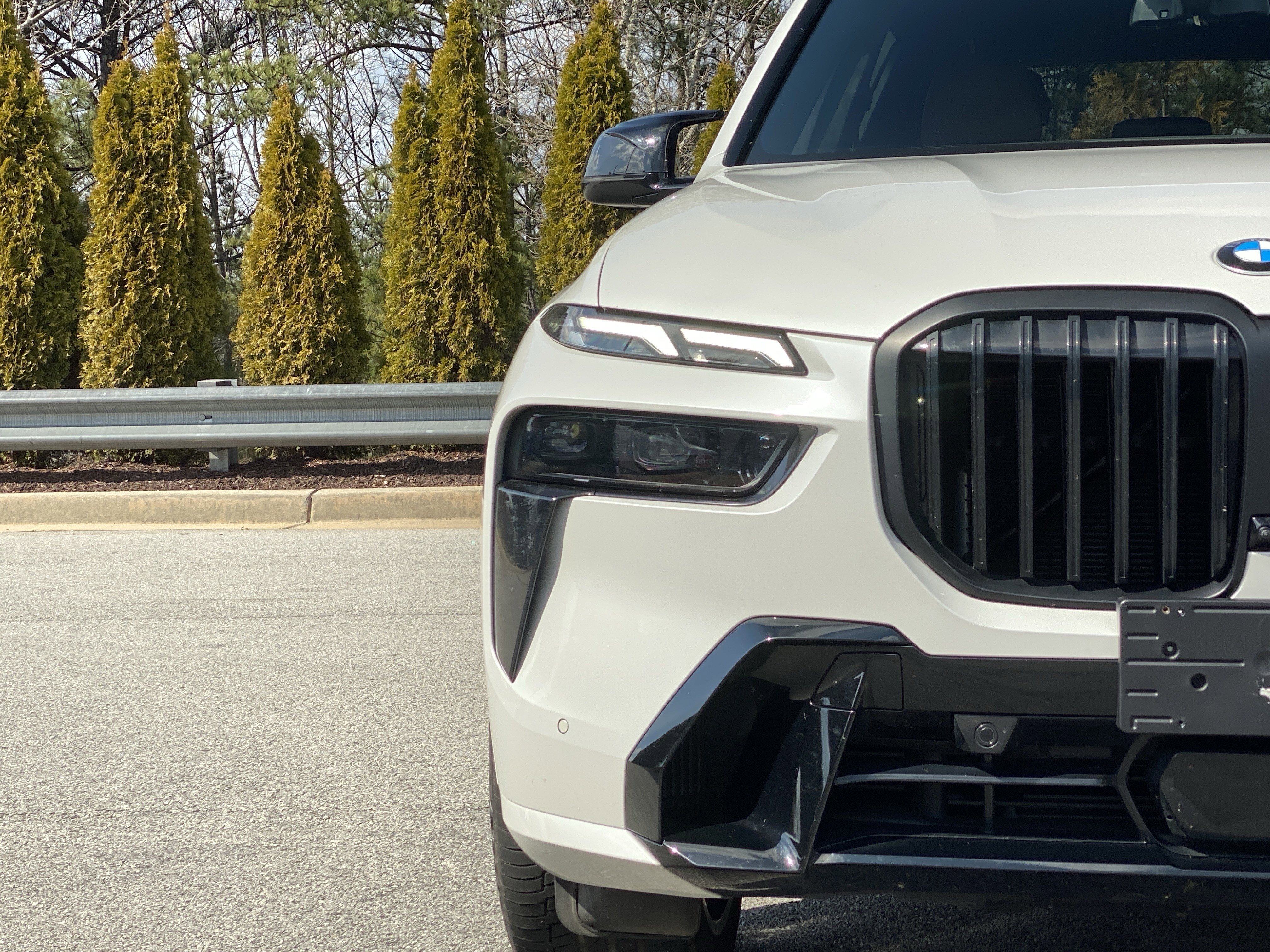 Used 2024 BMW X7 M60i w/ Executive Package image 19