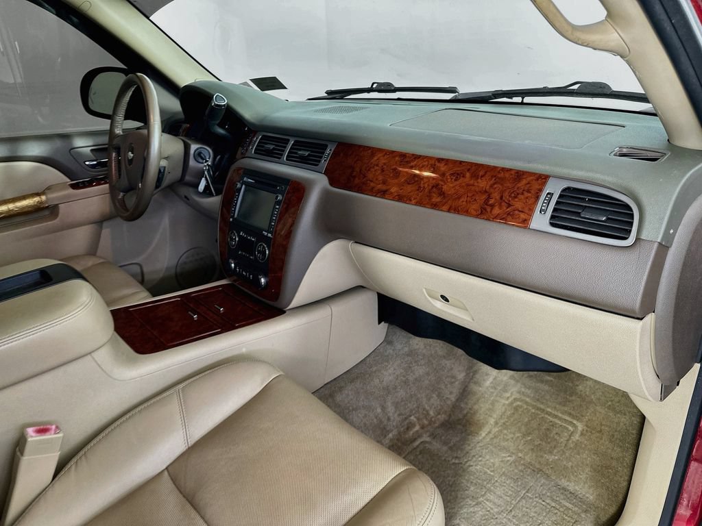 Used 2013 Chevrolet Tahoe LTZ RWD image 31