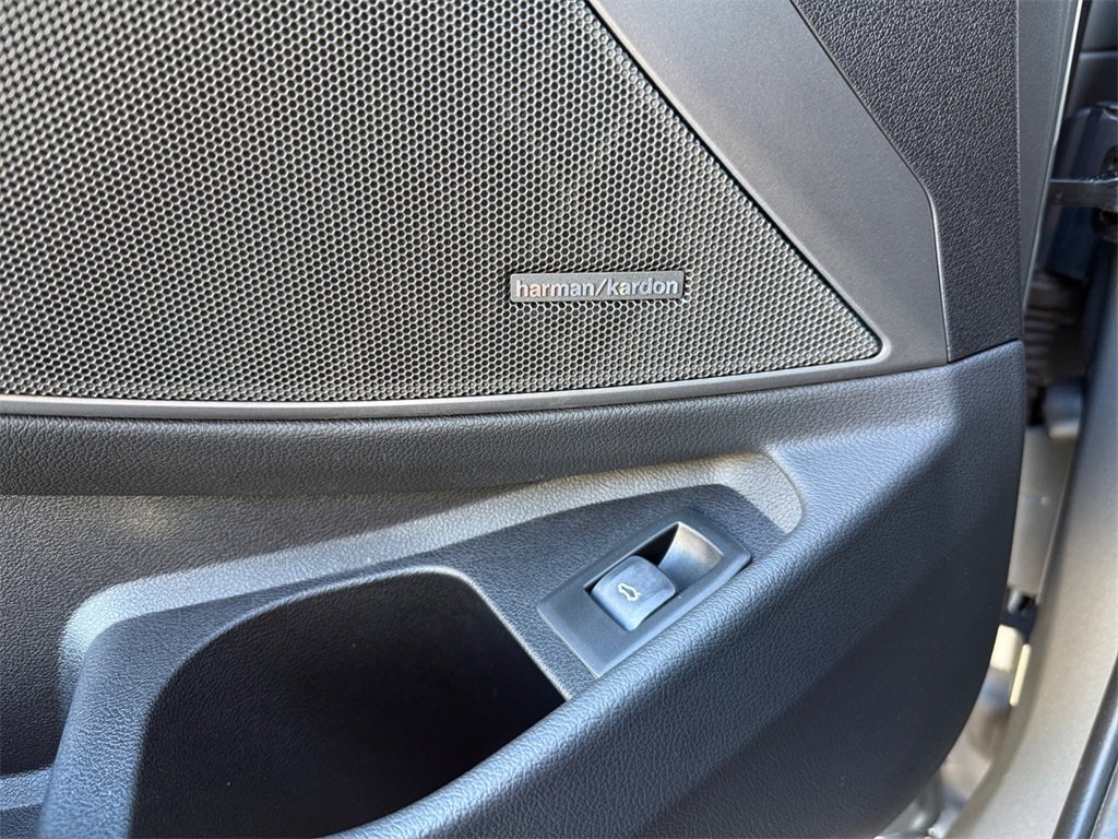 Certified 2023 BMW 330i xDrive 330i xDrive w/ Premium Package image 29