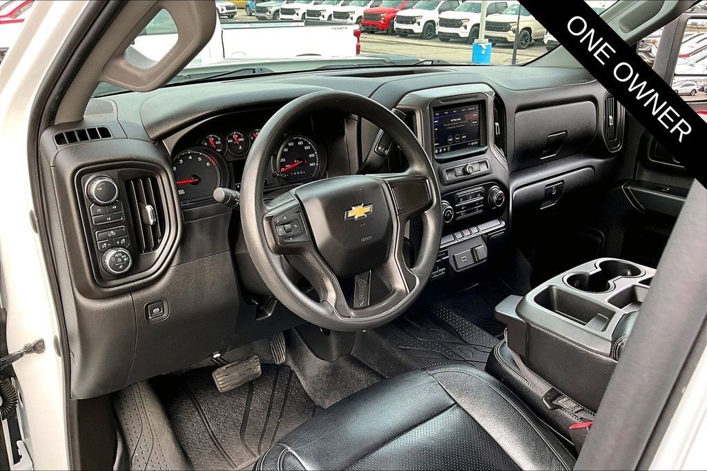 Used 2020 Chevrolet Silverado 2500 Custom w/ Custom Value Package image 17