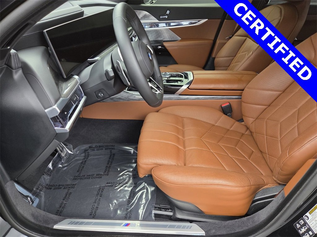 Used 2024 BMW 760i xDrive w/ Executive Package image 12