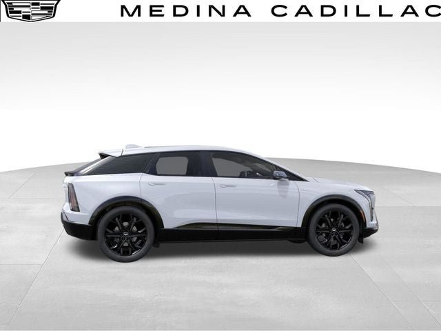 New 2027 Cadillac Optiq Sport w/ LPO, ONYX Package AWD/4WD image 5