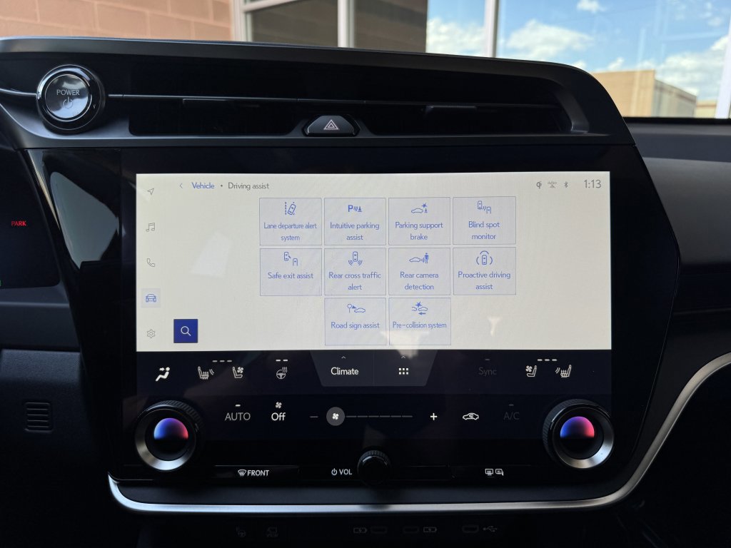 Used 2023 Lexus RZ 450e Premium image 22