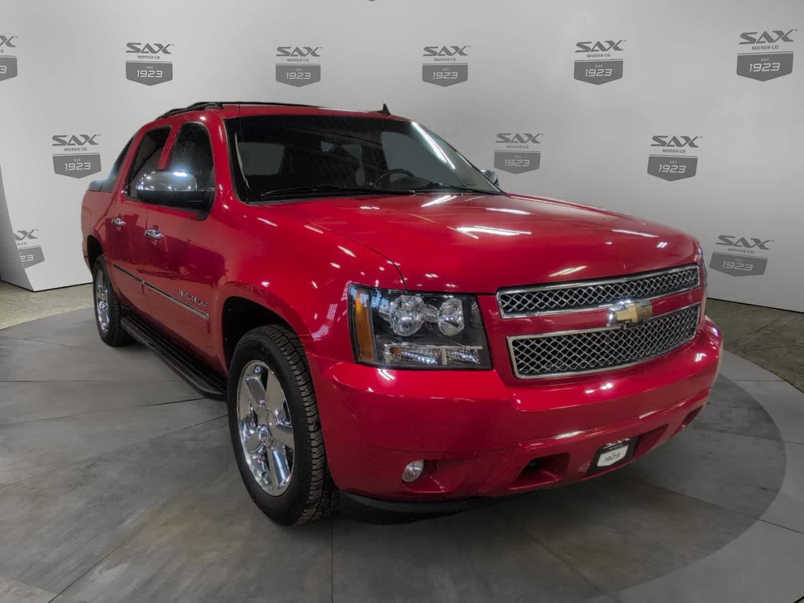 Used 2011 Chevrolet Avalanche LTZ