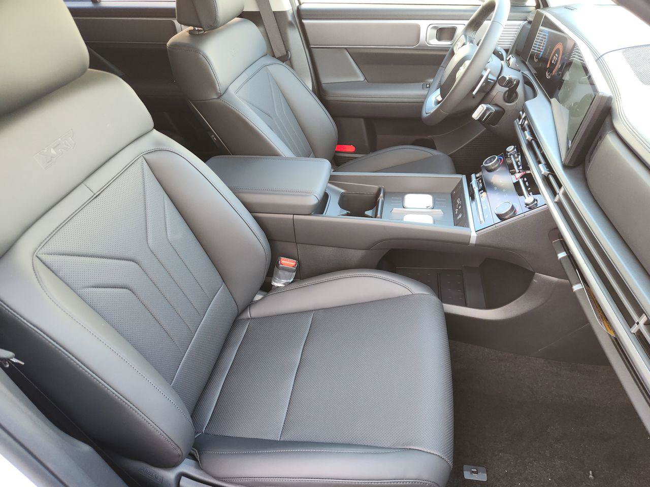 New 2026 Hyundai Santa Fe XRT AWD/4WD image 11