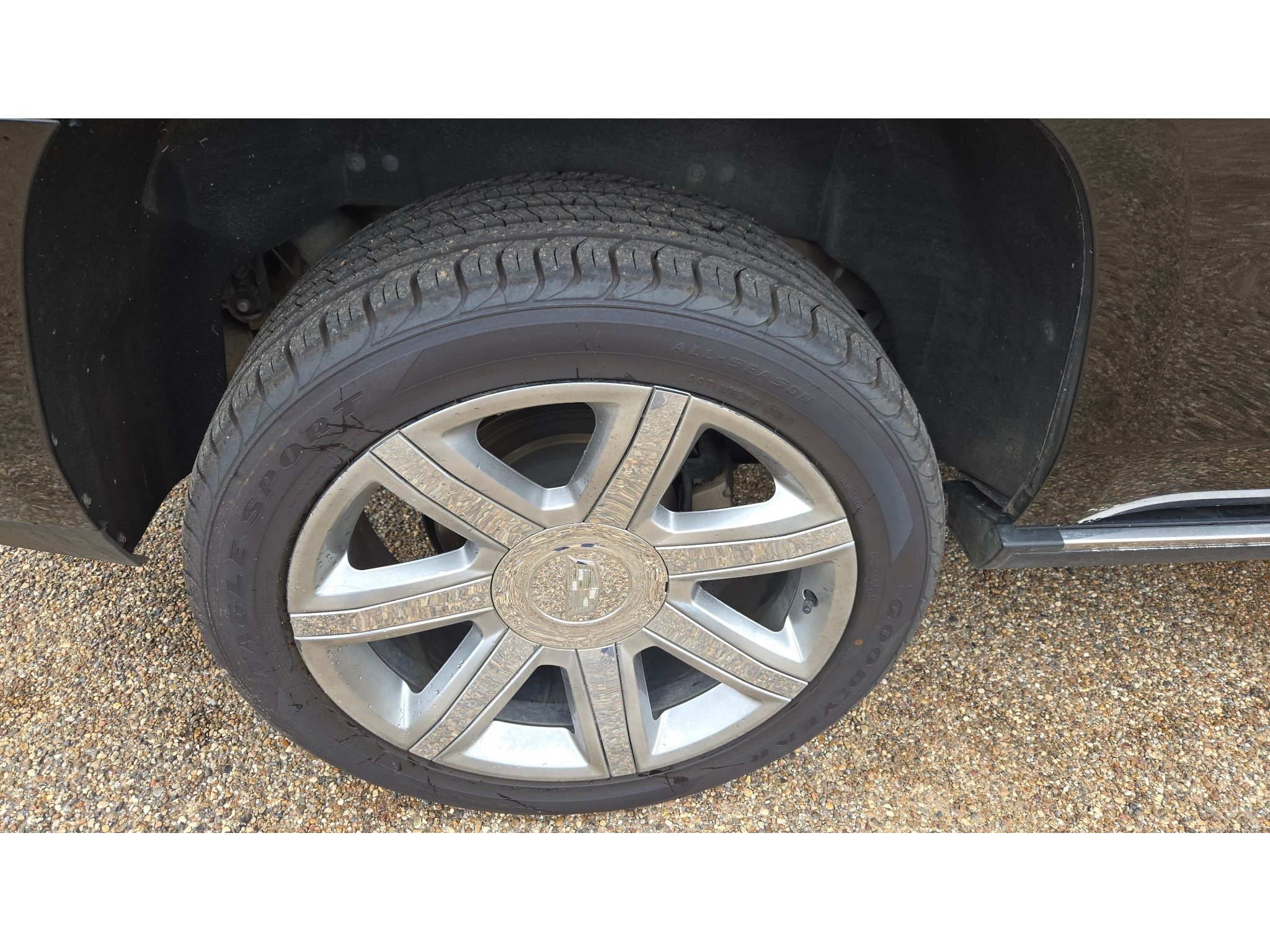Used 2019 Cadillac Escalade Premium Luxury RWD image 11