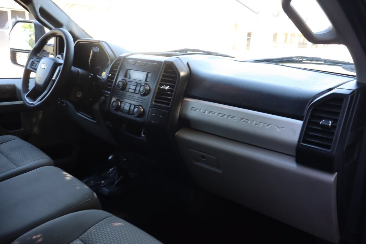 Used 2019 Ford F350 XL AWD/4WD image 17