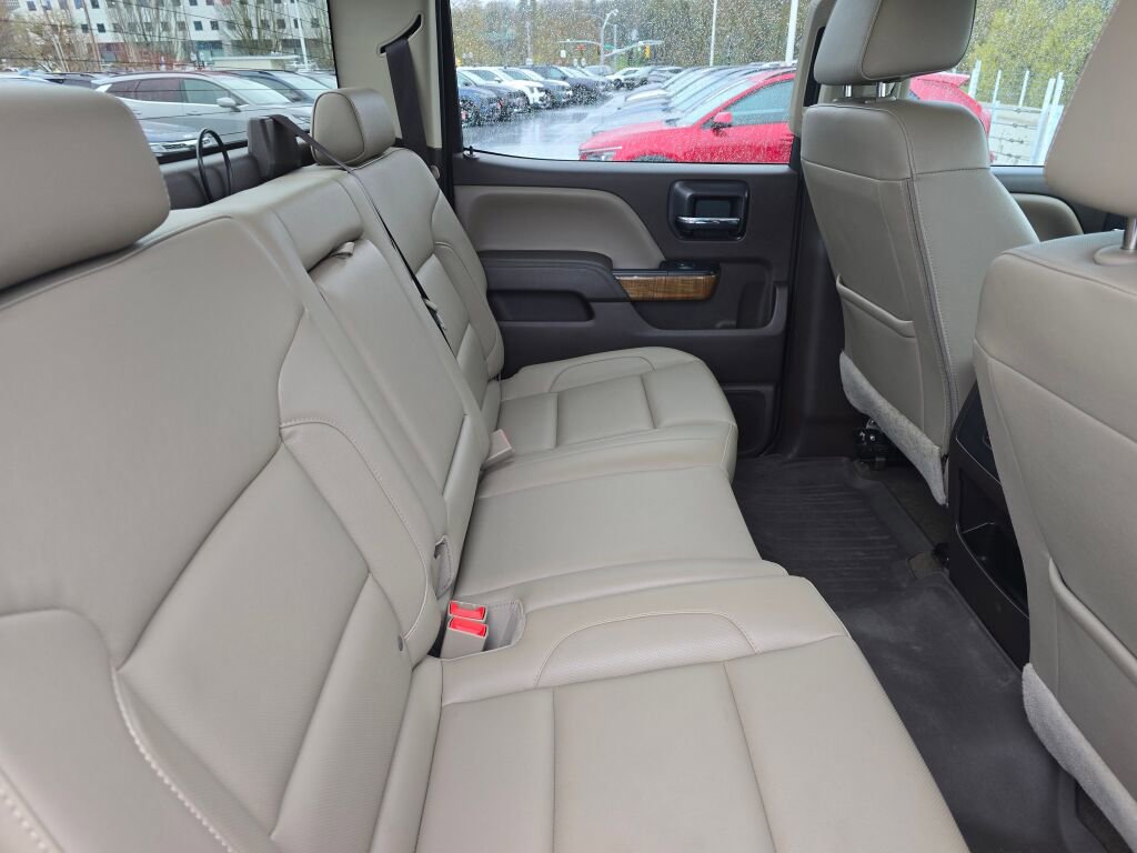 Used 2017 GMC Sierra 2500 SLT w/ Duramax Plus Package image 12