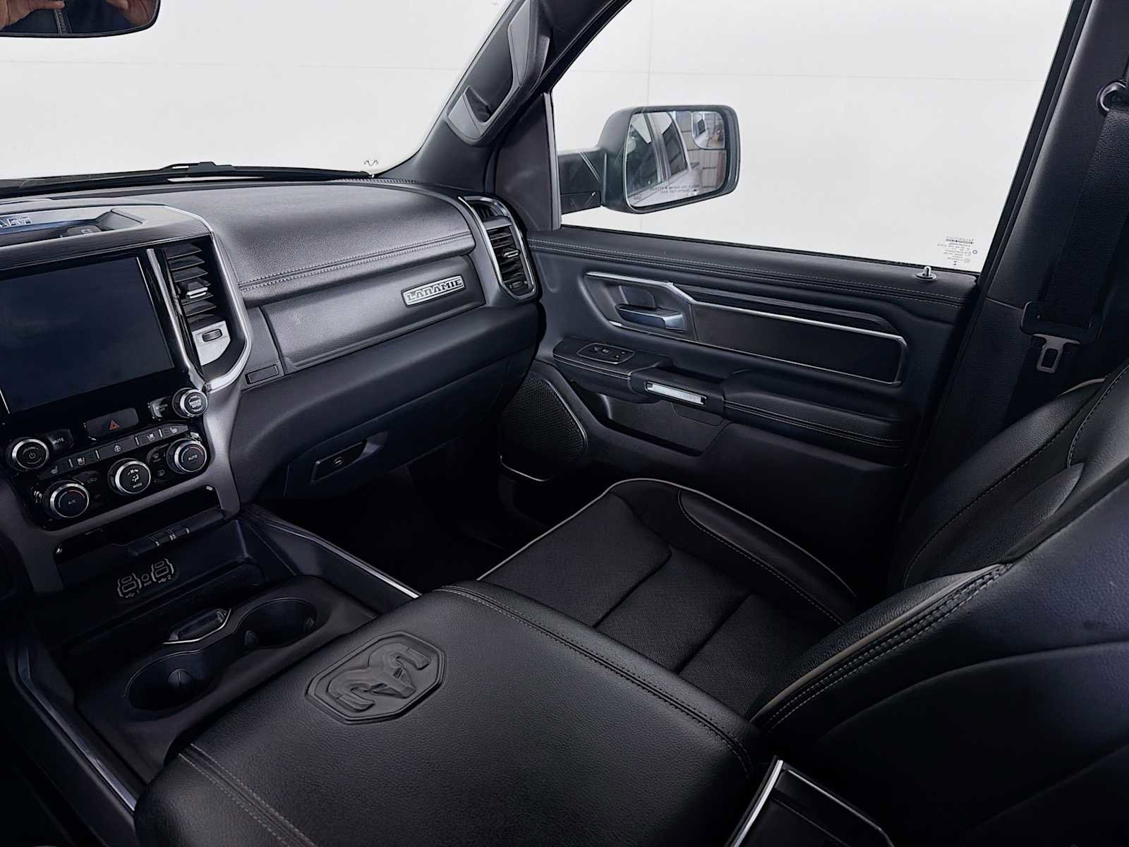 Used 2024 RAM 1500 Laramie RWD image 21