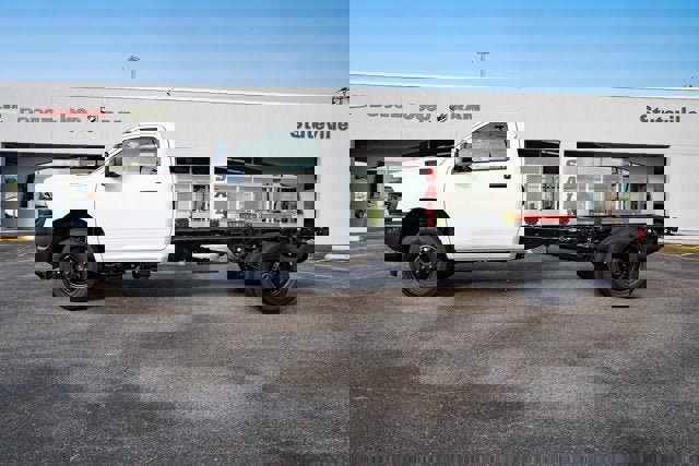 New 2026 RAM 3500 Tradesman image 2