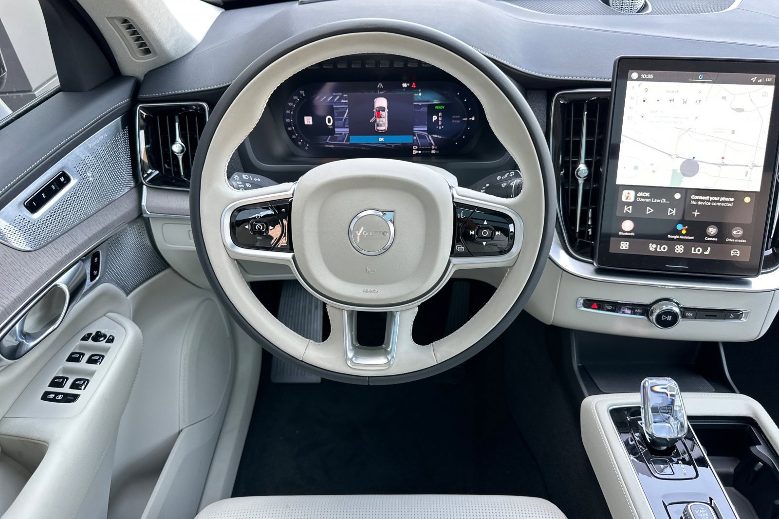 New 2026 Volvo XC90 T8 Ultra w/ Lounge Package image 15