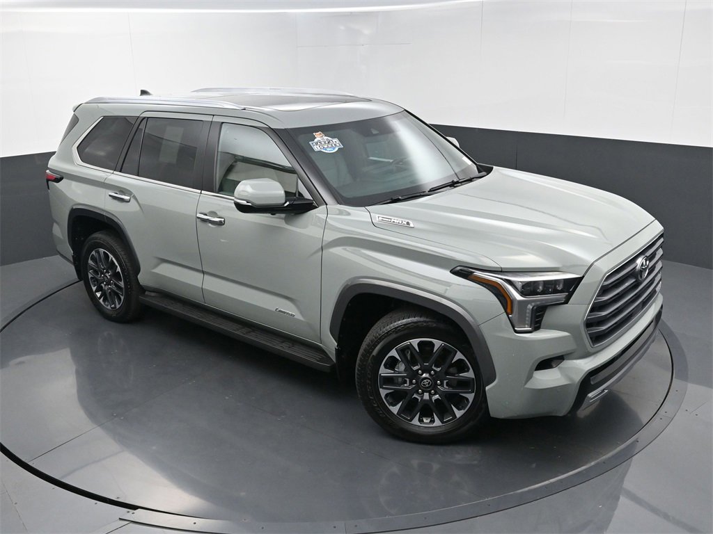 Used 2025 Toyota Sequoia Limited image 37