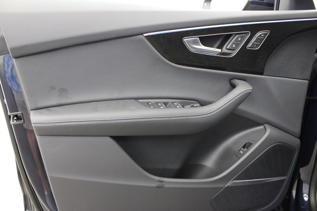 New 2026 Audi Q8 Premium Plus AWD/4WD image 17