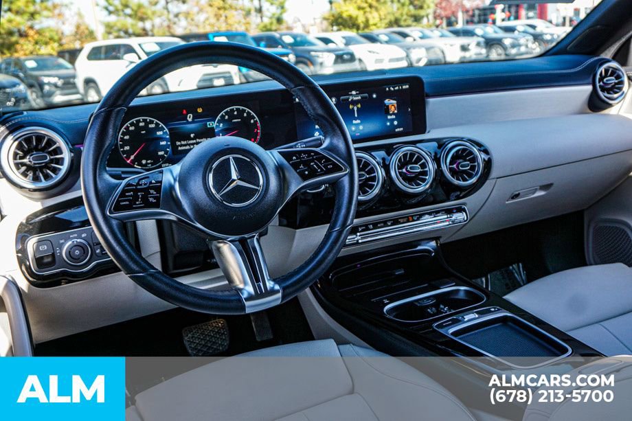 Used 2024 Mercedes-Benz CLA 250 image 27