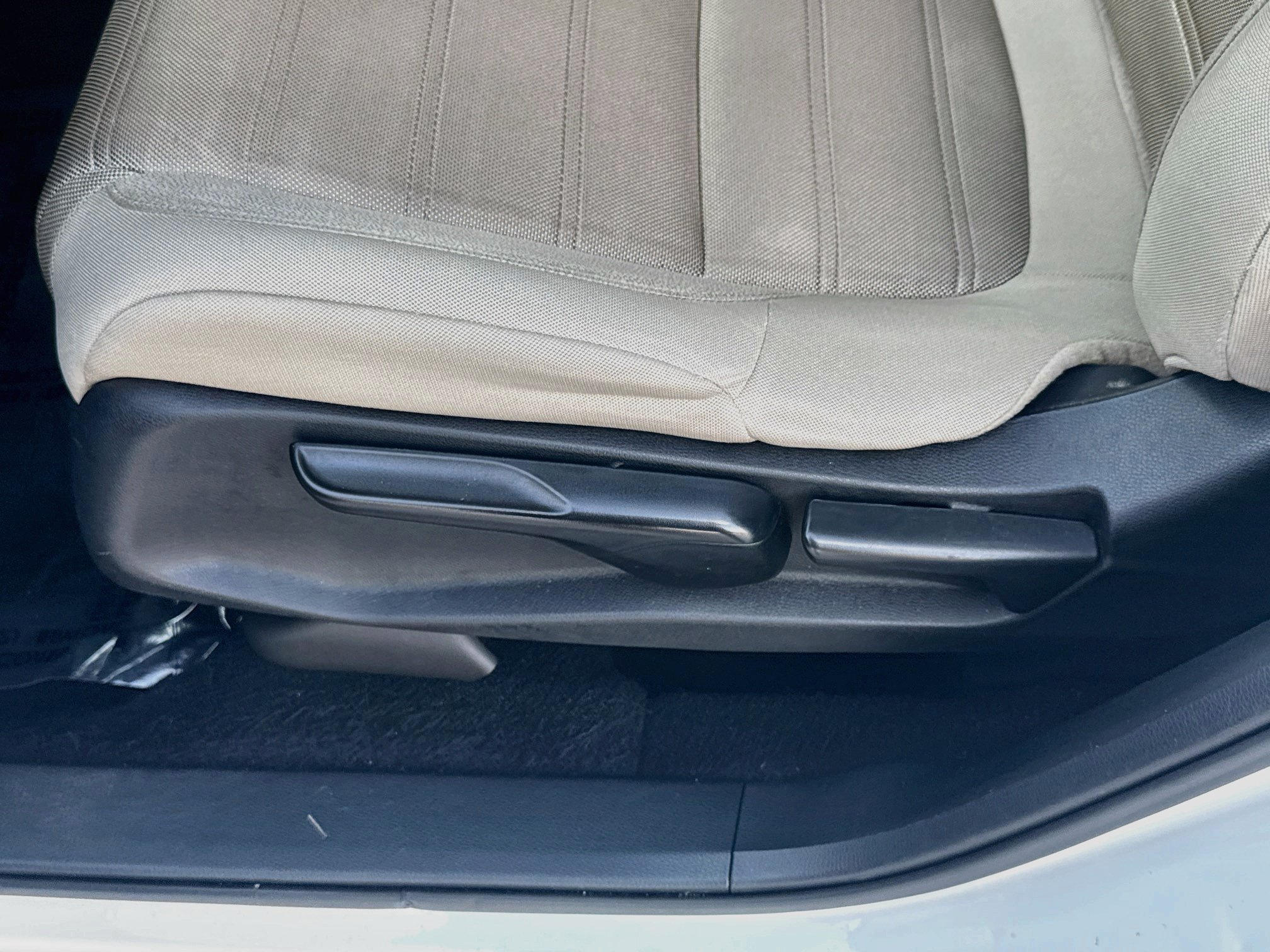Certified 2019 Honda CR-V LX image 17