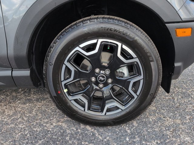 New 2026 Ford Bronco Sport Outer Banks AWD/4WD image 11