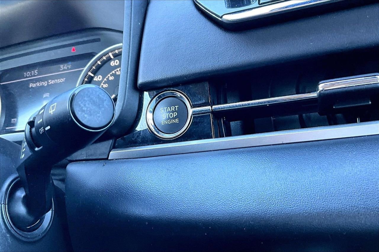 Used 2024 Mitsubishi Outlander SE image 28