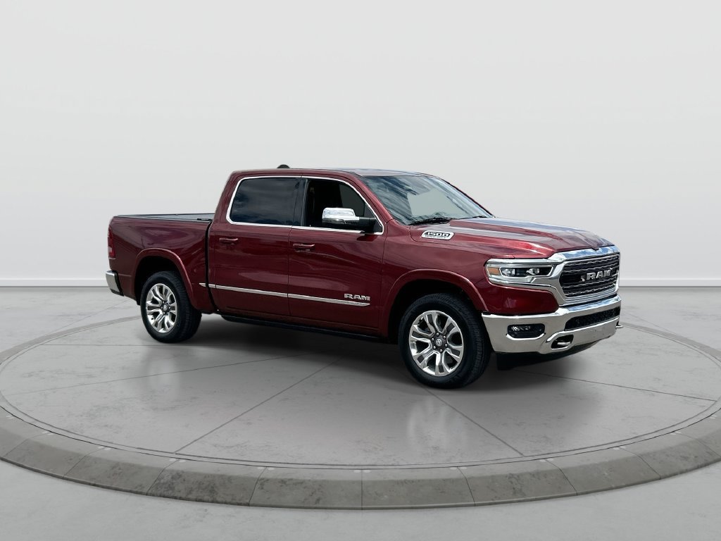 Used 2024 RAM 1500 Limited AWD/4WD image 2