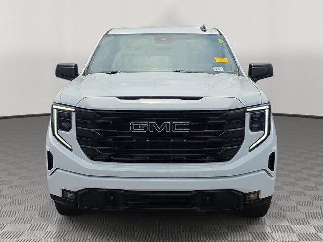 Used 2023 GMC Sierra 1500 Elevation AWD/4WD image 2