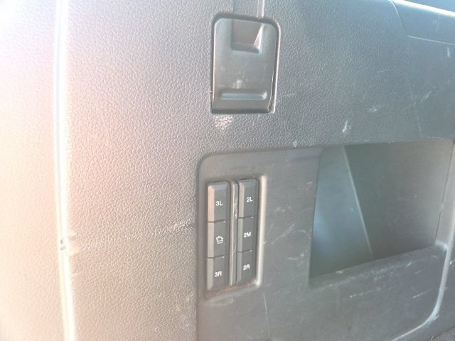 Used 2018 Ford Expedition Max Limited RWD image 12