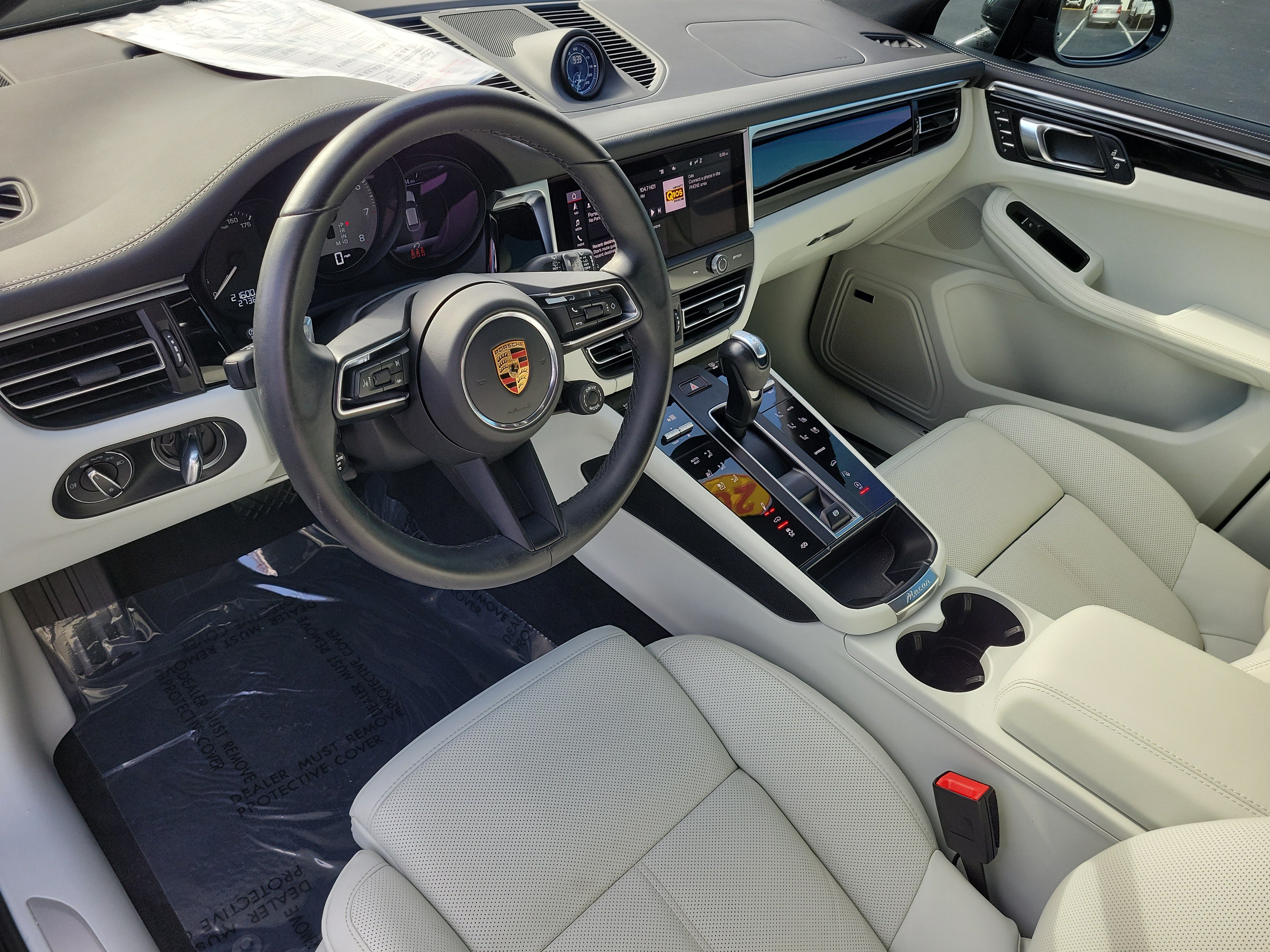 Used 2024 Porsche Macan S AWD/4WD image 24