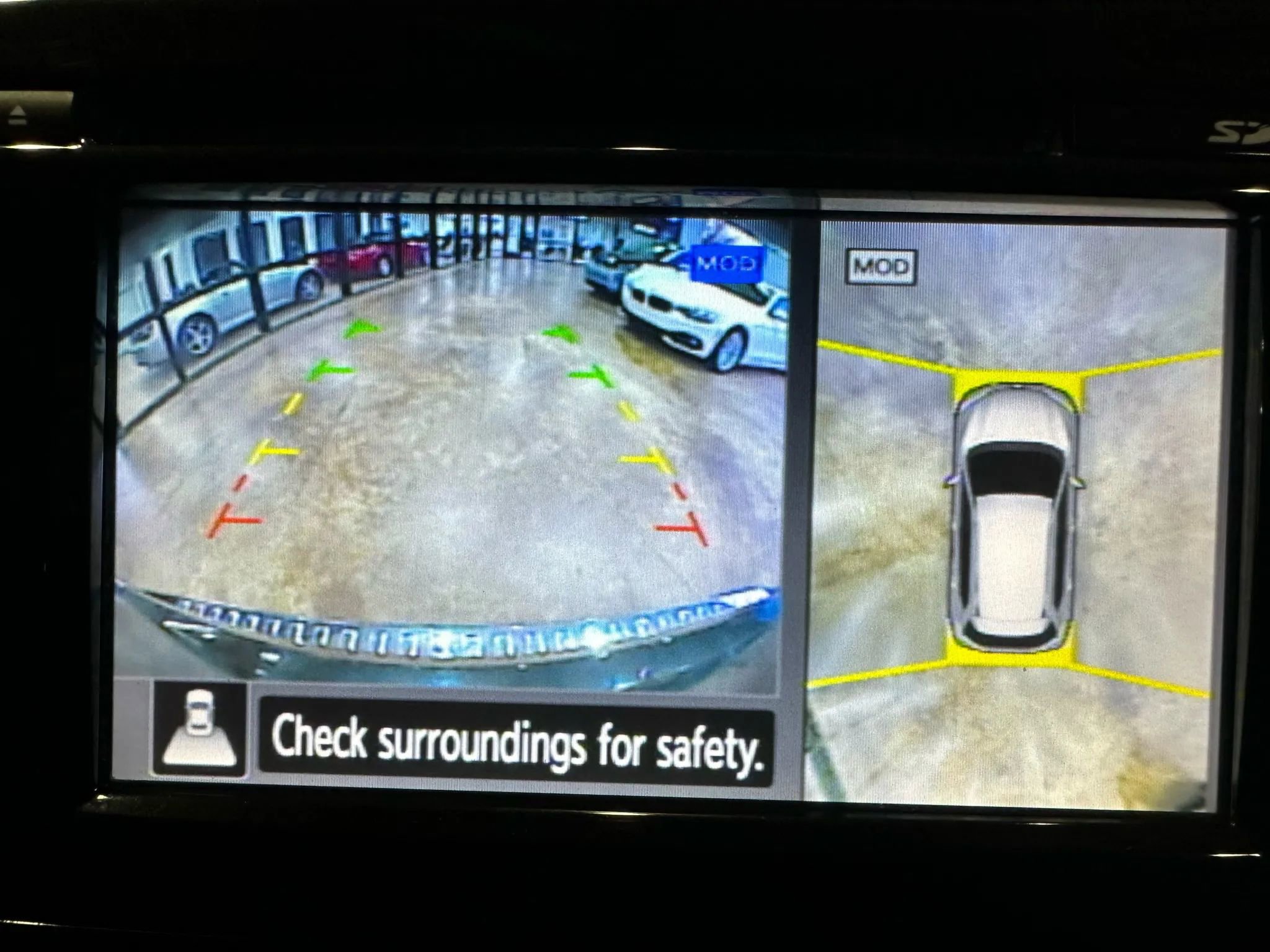 Used 2017 Nissan Rogue SV w/ SV Premium Package image 17