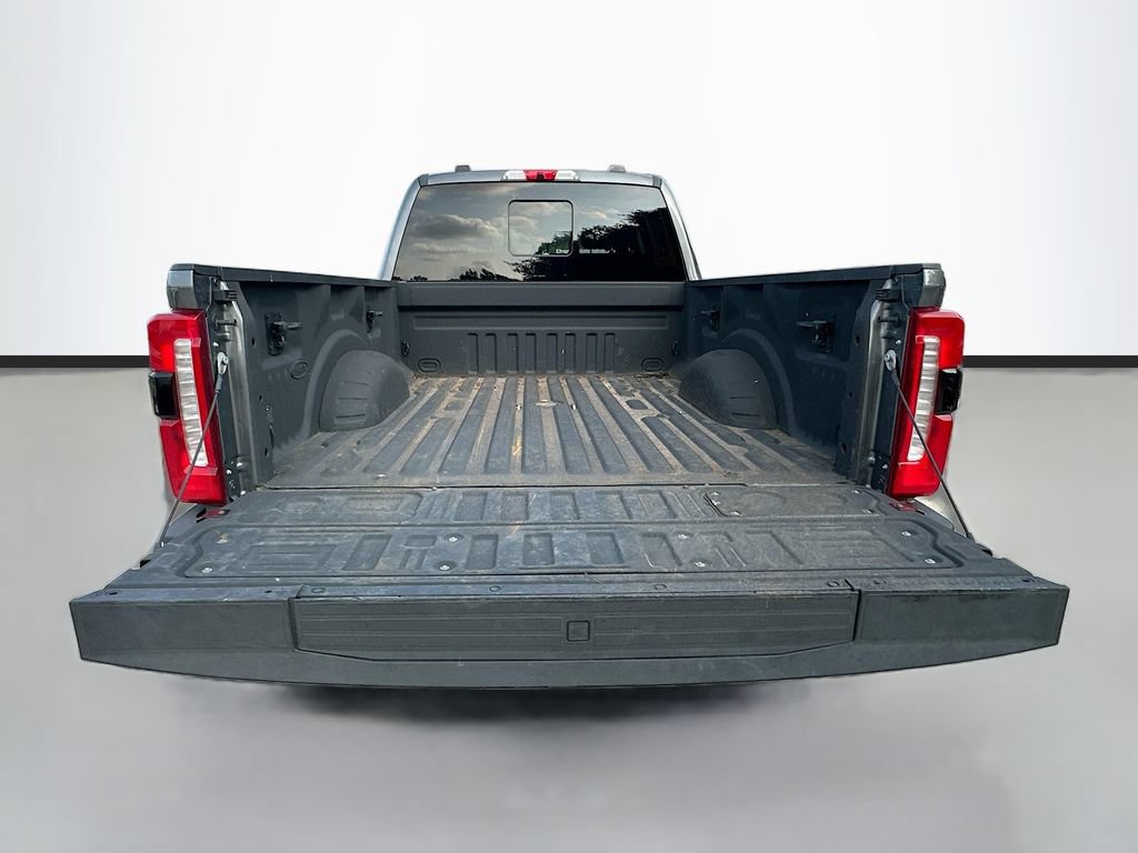 Used 2023 Ford F250 Lariat w/ Lariat Ultimate Package AWD/4WD image 28
