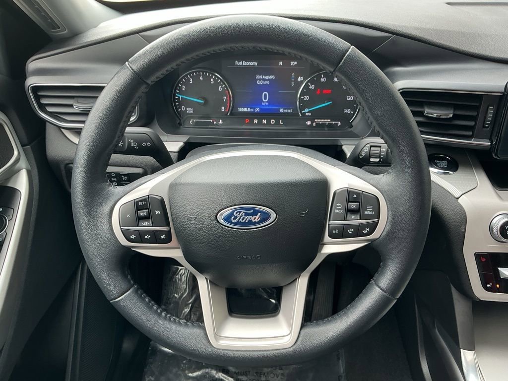 Used 2023 Ford Explorer XLT w/ Equipment Group 202A image 13