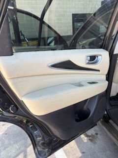 Used 2020 INFINITI QX60 Luxe w/ Essential Package FWD image 8