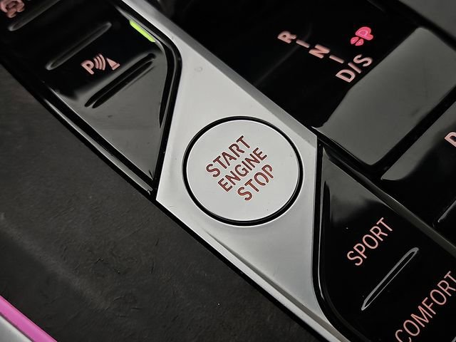 Used 2024 BMW X5 xDrive40i w/ Parking Assistance Package image 24