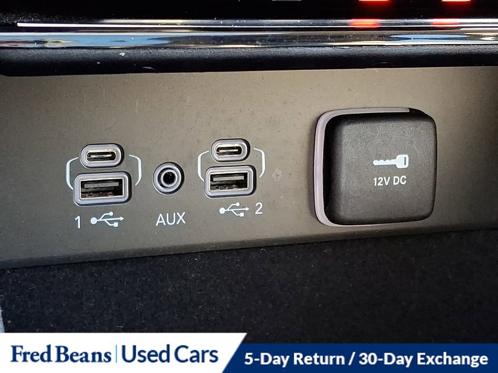 Used 2022 Jeep Grand Cherokee L Limited image 29