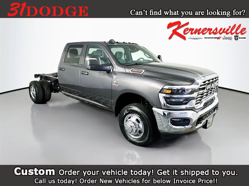 New 2026 RAM 3500 Tradesman w/ Chrome Appearance Group A