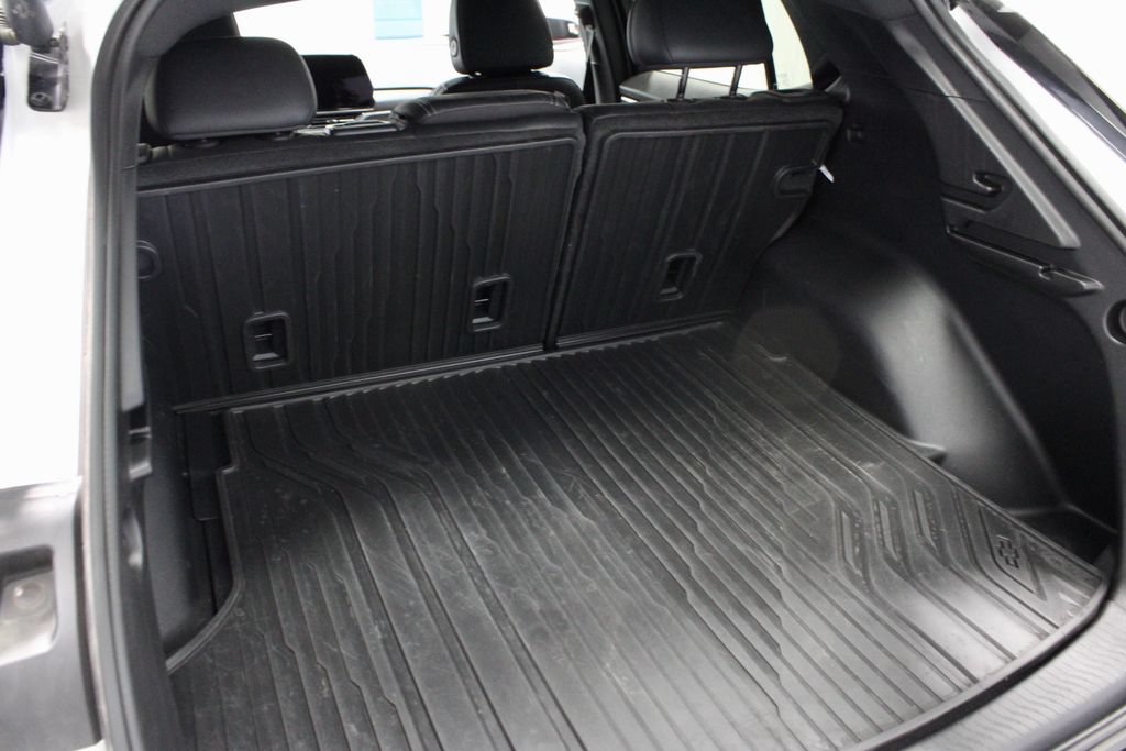 Used 2024 Chevrolet Equinox EV RS FWD image 15