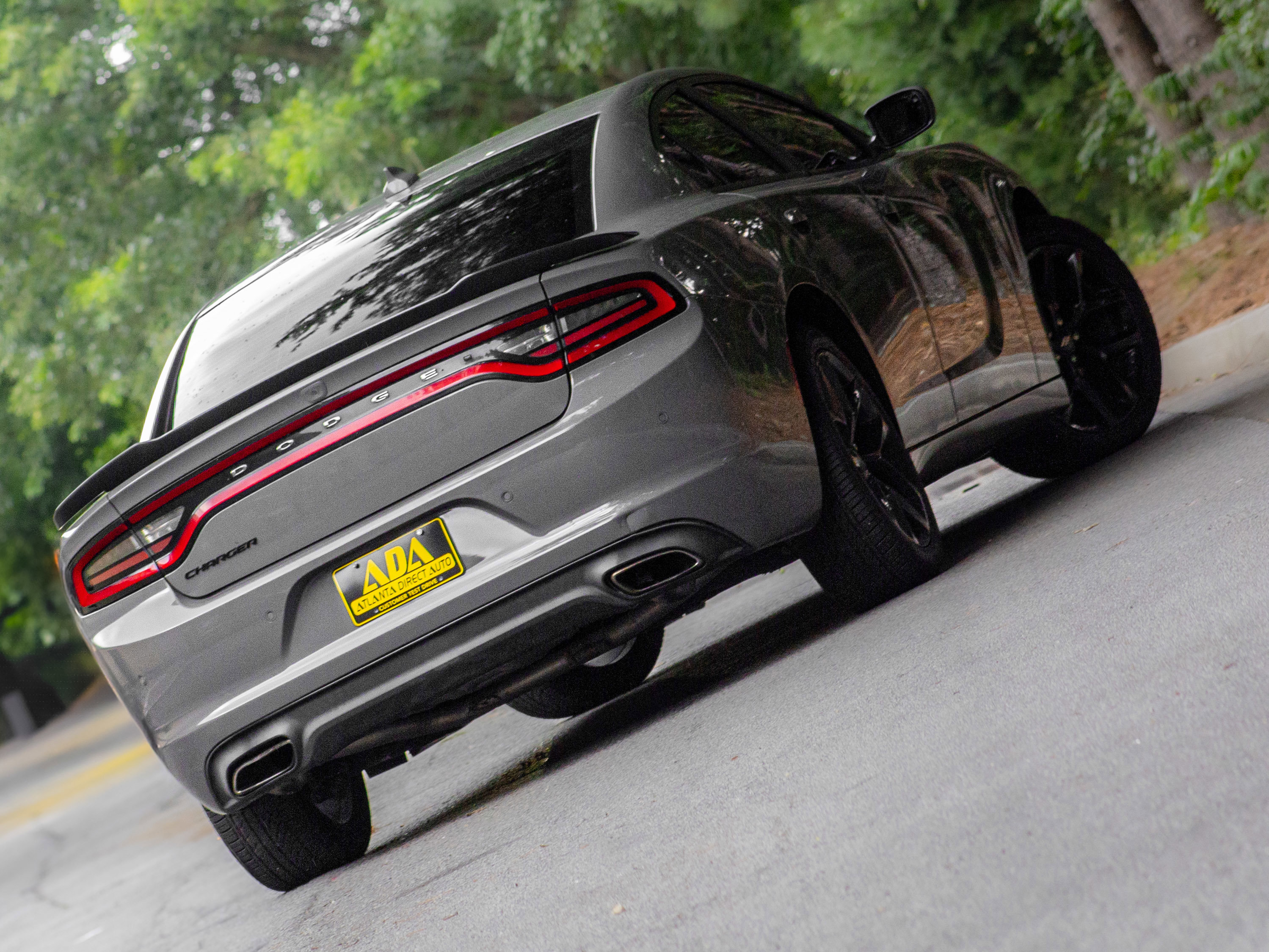 Used 2019 Dodge Charger SXT image 24