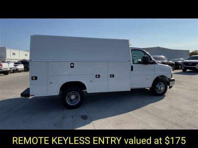 New 2024 Chevrolet Express 3500 w/ Power Convenience Package image 13