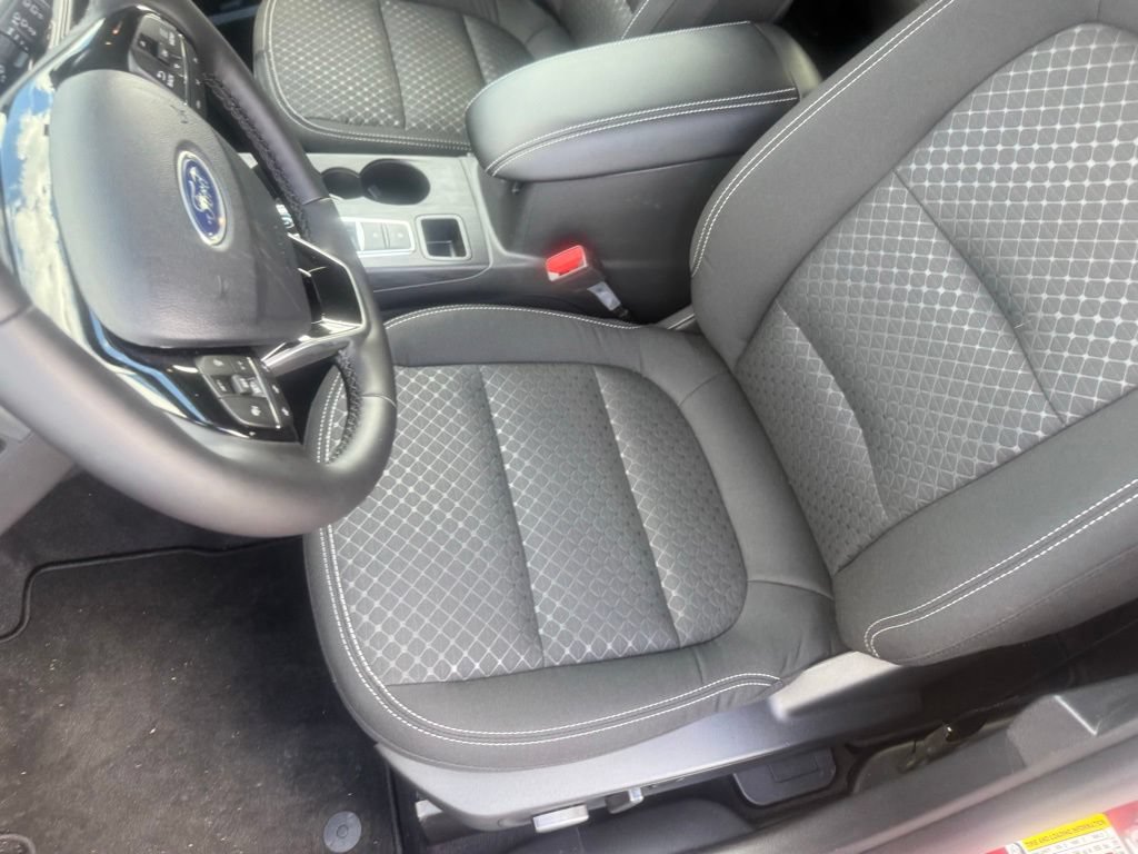 New 2026 Ford Escape Active w/ Active Premium Tech Pack AWD/4WD image 15