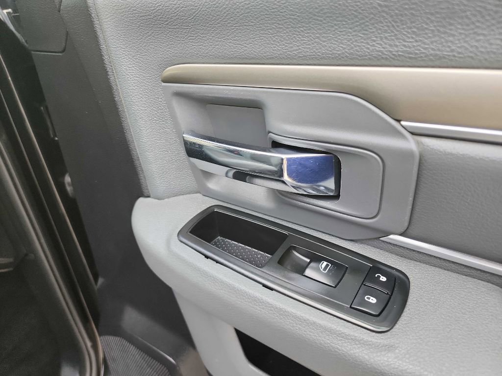 Used 2014 RAM 2500 Lone Star image 36