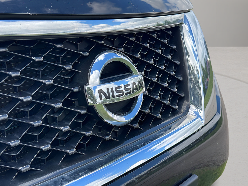 Used 2015 Nissan Pathfinder SL w/ Cargo Package FWD image 13
