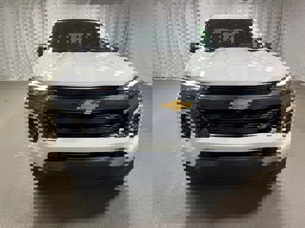 New 2025 Chevrolet Colorado LT w/ LT Convenience Package image 2